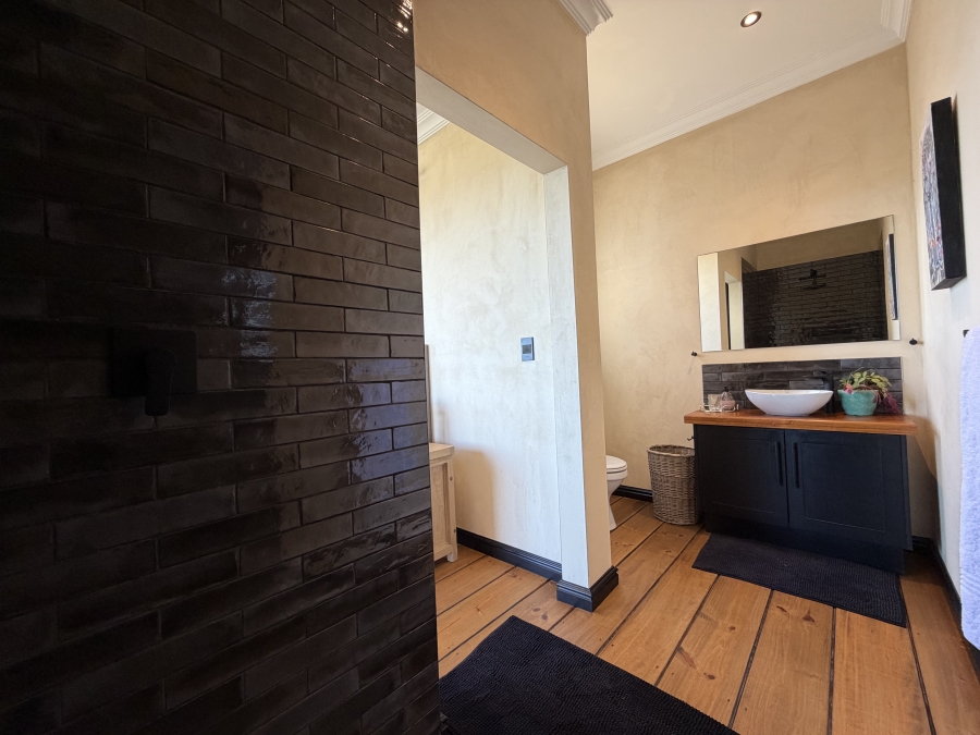 4 Bedroom Property for Sale in Hansmoeskraal A H Western Cape